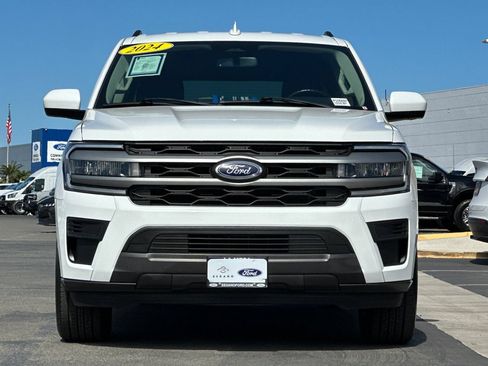 Certified 2024 Ford Expedition Max XLT RWD image 8