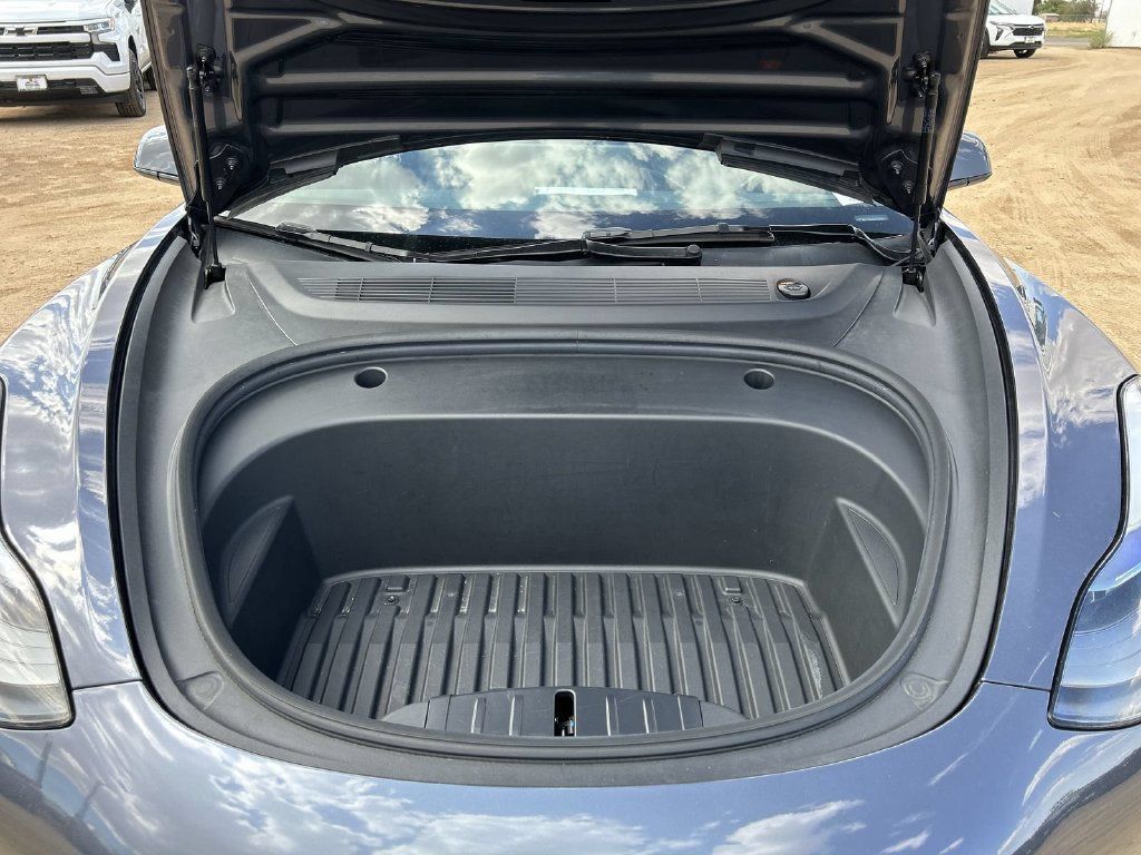 Used 2023 Tesla Model 3 Standard Range RWD image 28