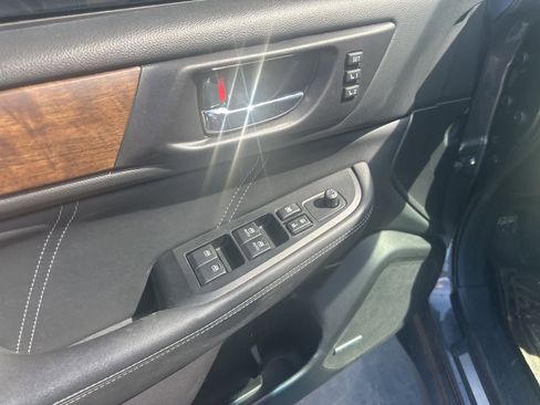 Used 2018 Subaru Outback 2.5i Limited image 11