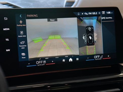 Used 2024 BMW X1 xDrive28i w/ Technology Package image 29