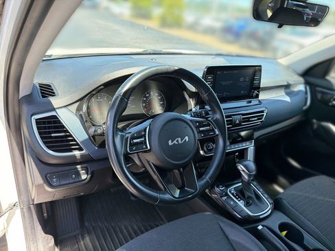 Certified 2023 Kia Seltos S AWD/4WD image 9