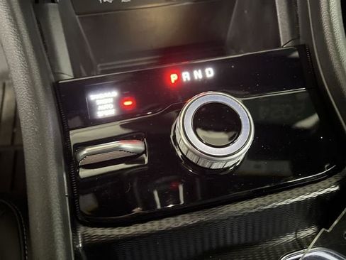 Used 2024 Jeep Grand Cherokee Limited w/ Black Appearance Package image 16