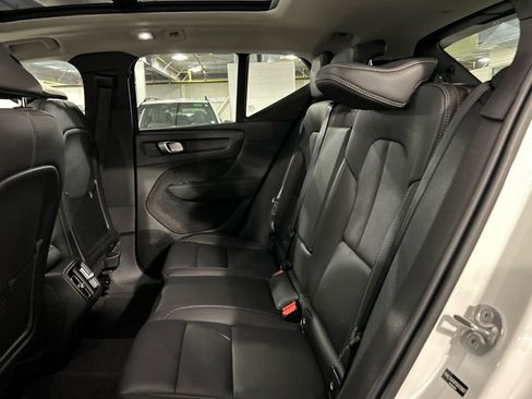 Used 2026 Volvo XC40 B5 Plus w/ Protection Package Premier AWD/4WD image 21