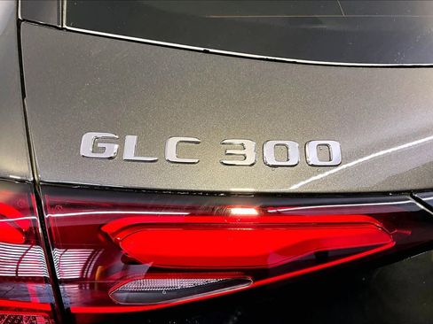 New 2026 Mercedes-Benz GLC 300 4MATIC image 6