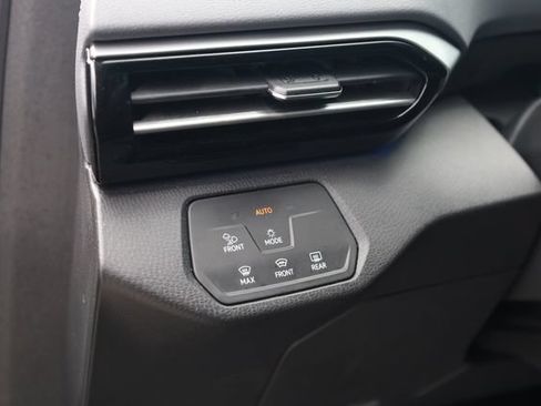 Used 2023 Volkswagen ID.4 Pro S AWD/4WD image 14