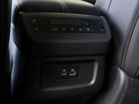 Used 2024 Nissan Pathfinder SL w/ Cargo Package AWD/4WD image 19