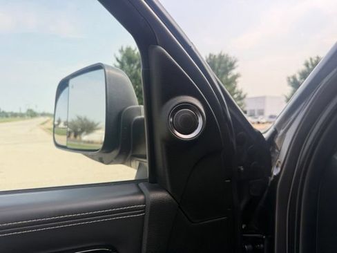 Used 2022 RAM 3500 Limited AWD/4WD image 45