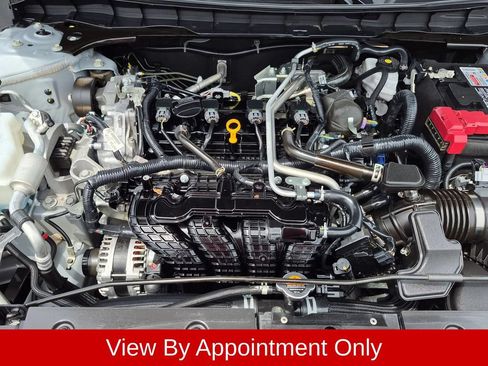 Used 2025 Nissan Altima 2.5 SV FWD image 34