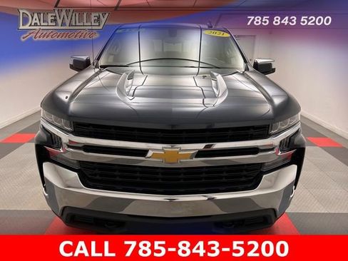 Used 2021 Chevrolet Silverado 1500 LT w/ All Star Edition Plus image 2