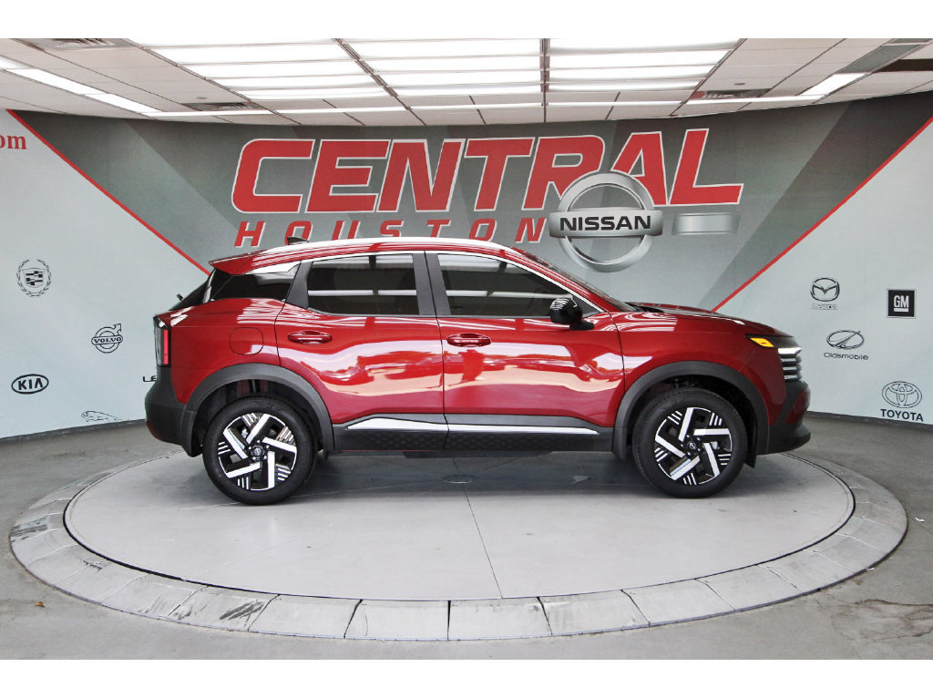 Used 2026 Nissan Kicks SV FWD image 5