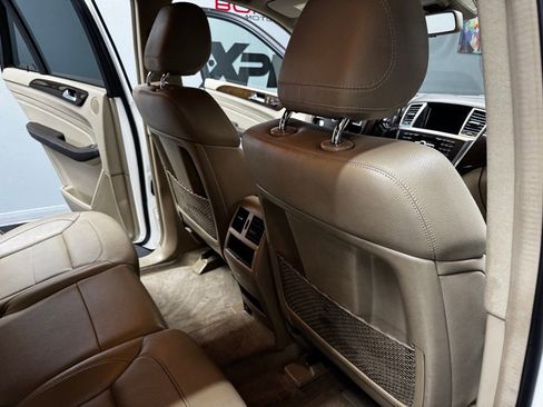 Used 2015 Mercedes-Benz ML 350 4MATIC image 45