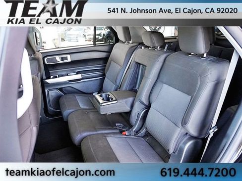 Used 2023 Ford Explorer XLT RWD image 16