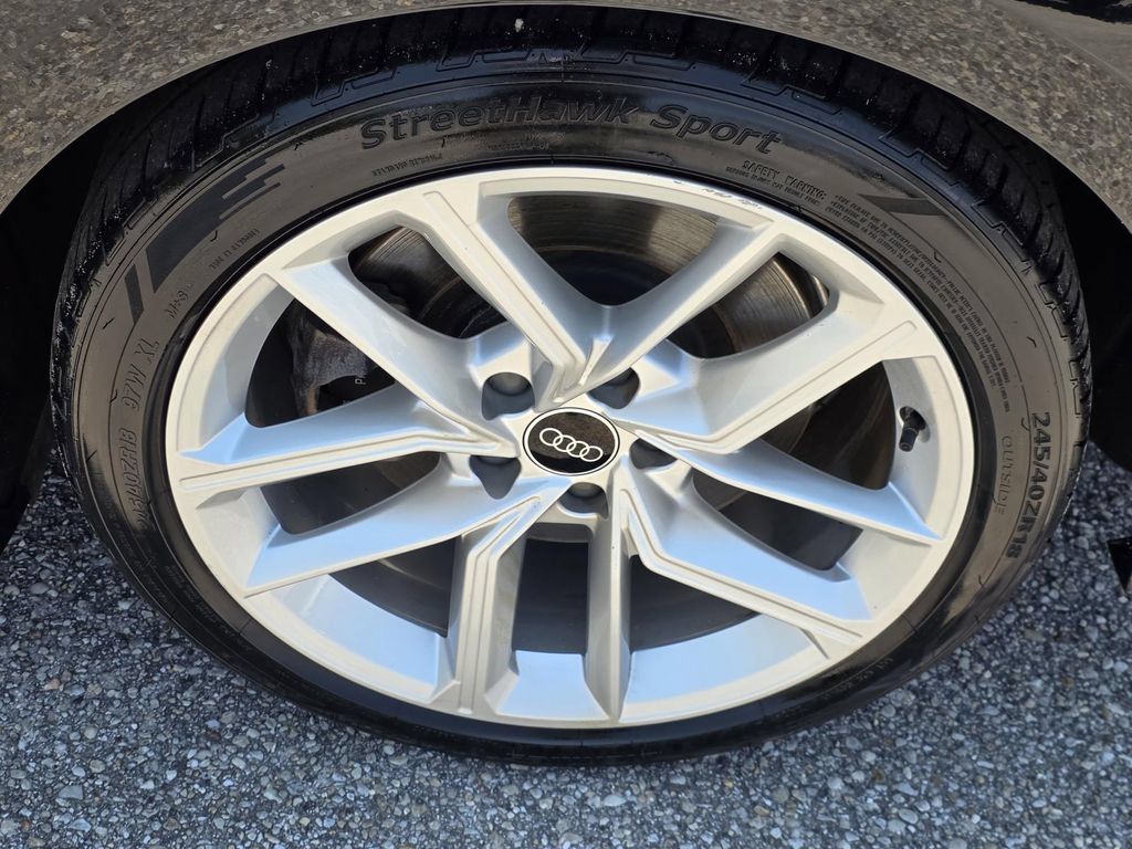 Used 2024 Audi A5 2.0T Premium Plus AWD/4WD image 41