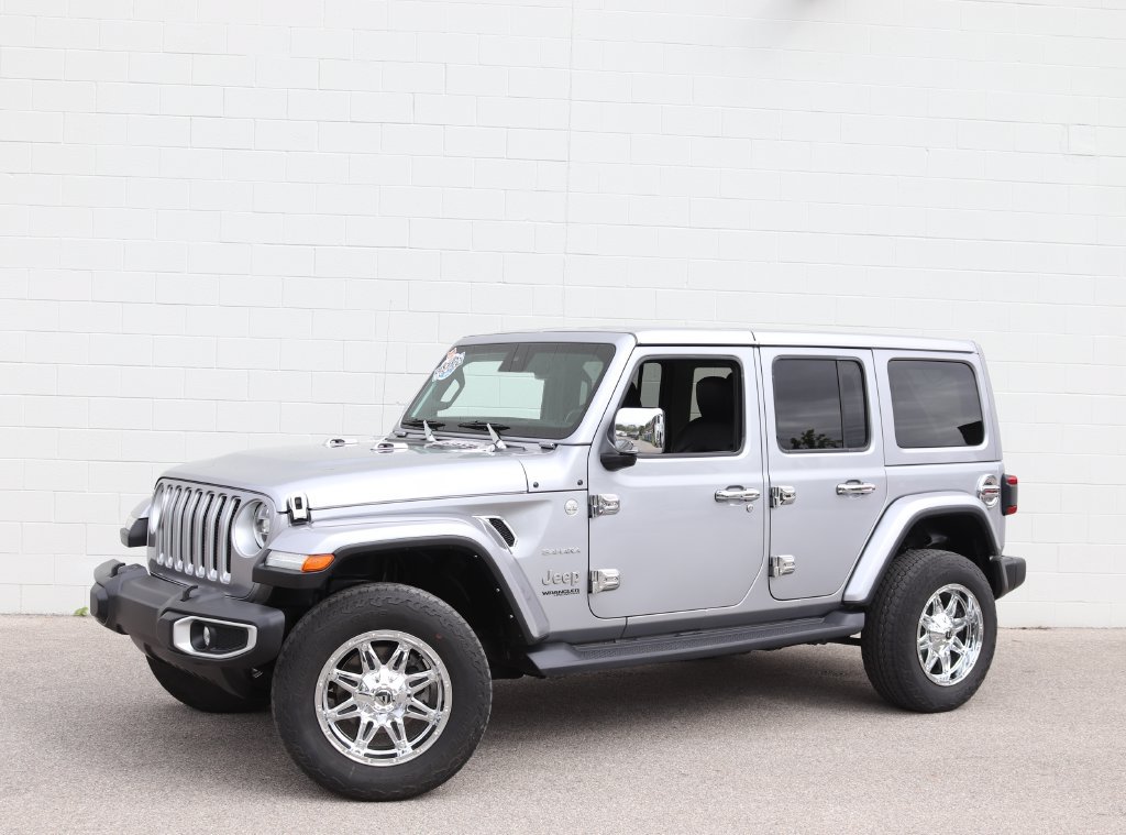 Used 2021 Jeep Wrangler Unlimited Sahara w/ Uconnect 4C Nav & Sound Group AWD/4WD image 38