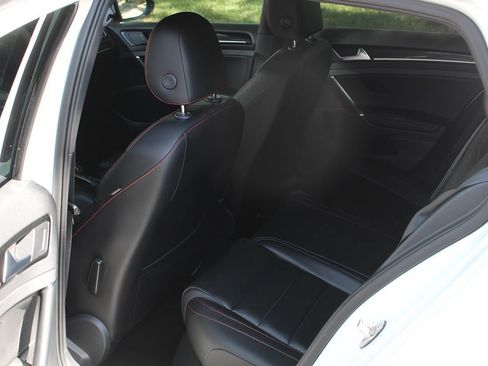 Used 2017 Volkswagen GTI Sport FWD image 13
