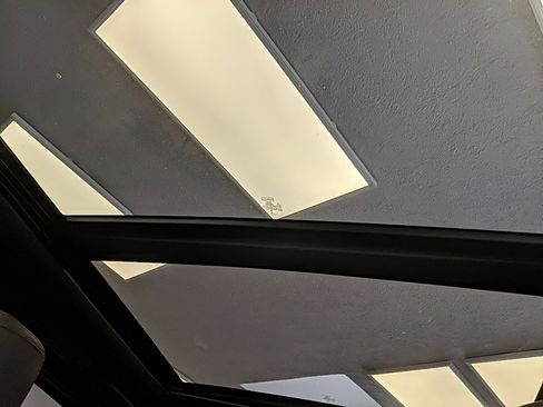 Used 2022 Ford Expedition Max Limited image 39