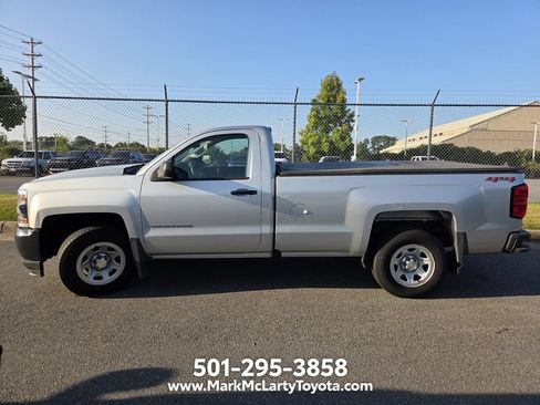 Used 2018 Chevrolet Silverado 1500 W/T AWD/4WD image 7