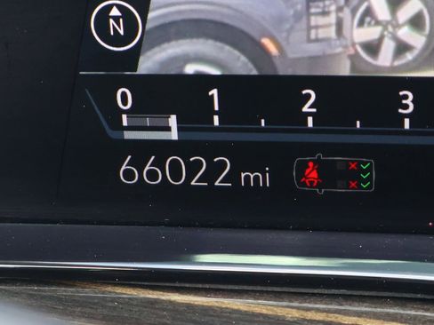 Used 2021 Cadillac Escalade Sport w/ Driver Assist Tech Package image 39