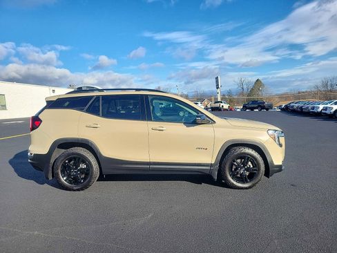 Certified 2022 GMC Terrain AT4 w/ Infotainment Package II image 7