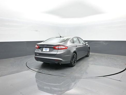 Used 2014 Ford Fusion SE w/ Equipment Group 202A image 7