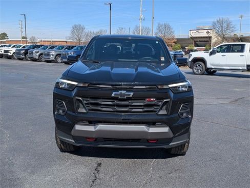 Used 2023 Chevrolet Colorado Z71 w/ Advanced Trailering Package image 8