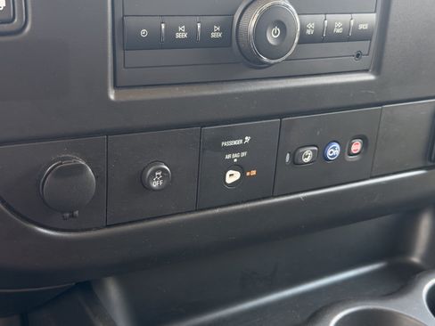 Used 2025 GMC Savana 2500 w/ Driver Convenience Package RWD image 44