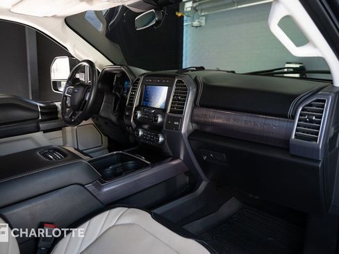 Used 2021 Ford F250 Limited image 29