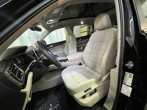 New 2026 Volkswagen Atlas SEL AWD/4WD image 10