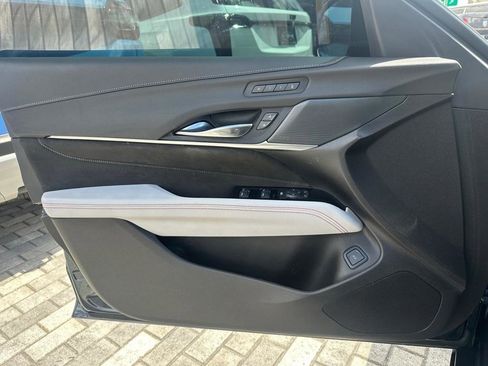 Used 2022 Cadillac CT4 V Blackwing w/ Carbon Fiber 1 Package image 10