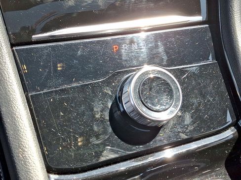 Used 2023 Jeep Grand Cherokee L Laredo AWD/4WD image 12