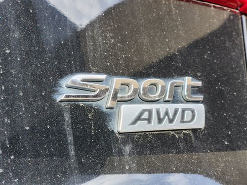 Used 2017 Hyundai Santa Fe Sport image 14