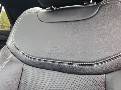 Used 2022 Ford Explorer ST w/ Equipment Group 401A image 16