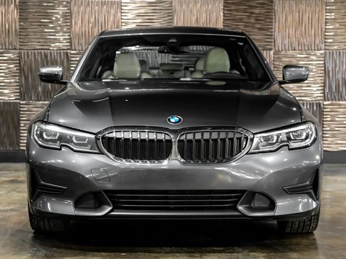 Used 2020 BMW 330i Sedan w/ Convenience Package image 8