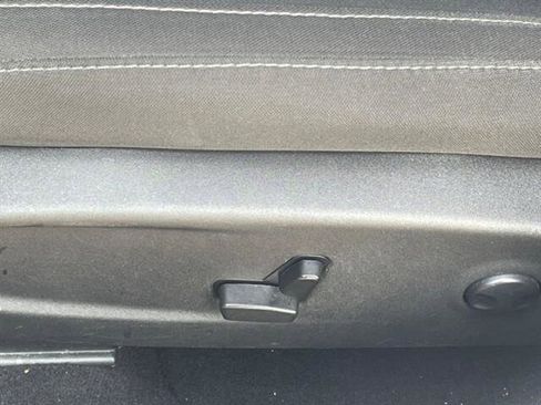 Used 2023 Dodge Charger SXT image 14