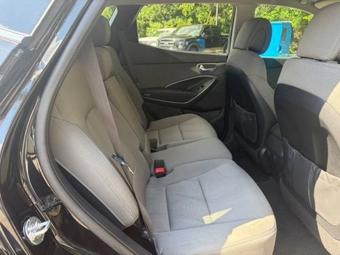 Used 2017 Hyundai Santa Fe Sport FWD image 23