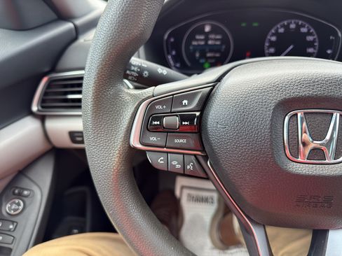 Used 2018 Honda Accord LX image 20