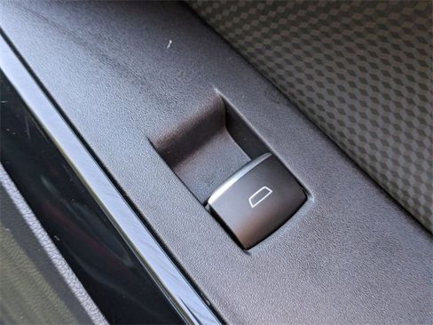 New 2026 Chevrolet Equinox RS image 36