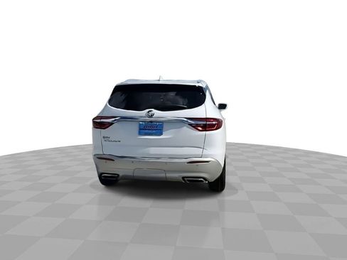 Used 2020 Buick Enclave Essence w/ Sound and Sites Package image 7