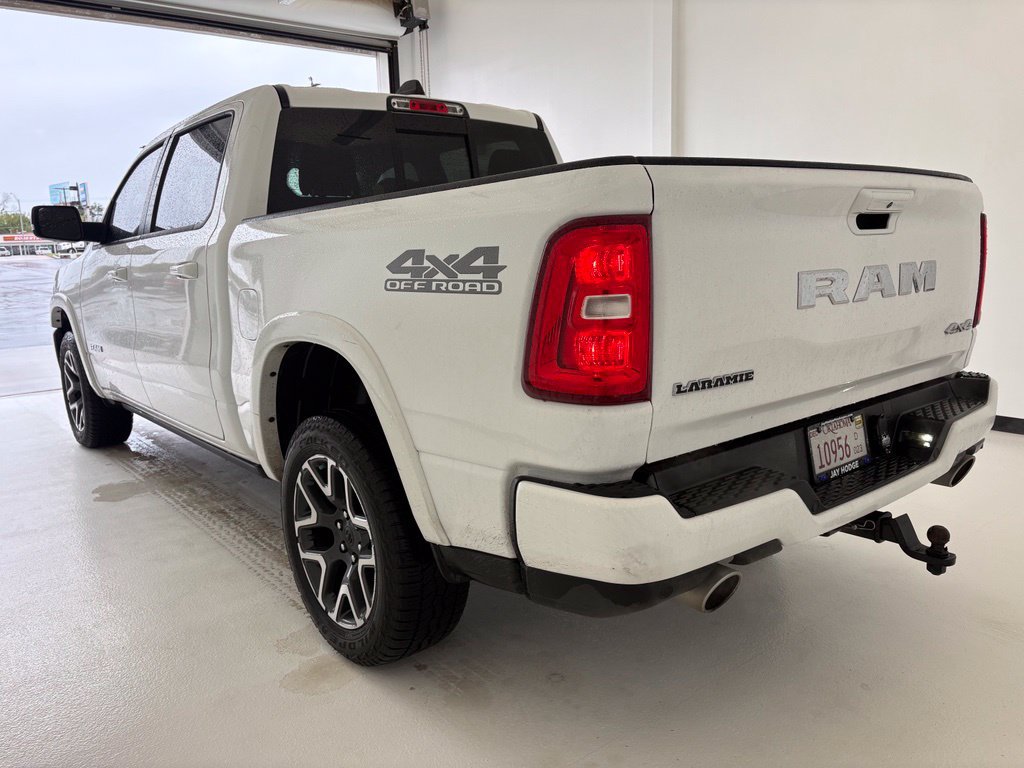 Used 2025 RAM 1500 Laramie AWD/4WD image 22