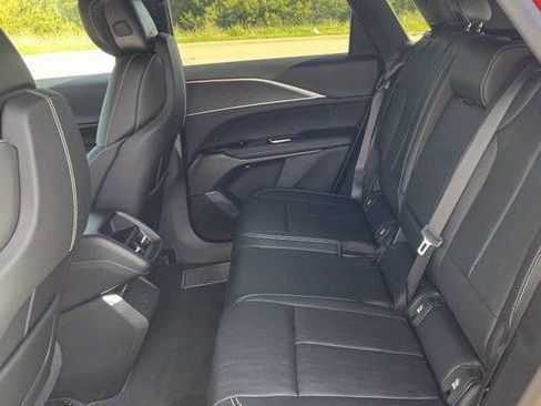 New 2025 Cadillac Lyriq Sport RWD image 28