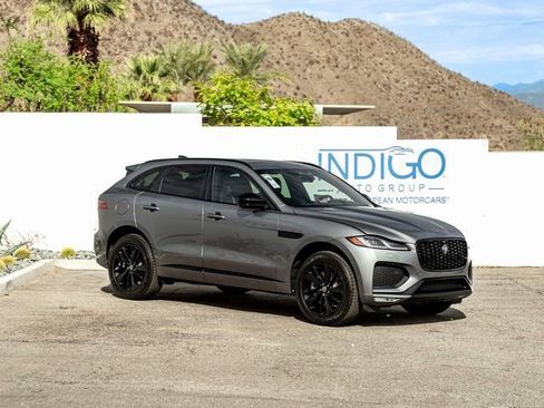 New 2026 Jaguar F-PACE R-Dynamic S image 4