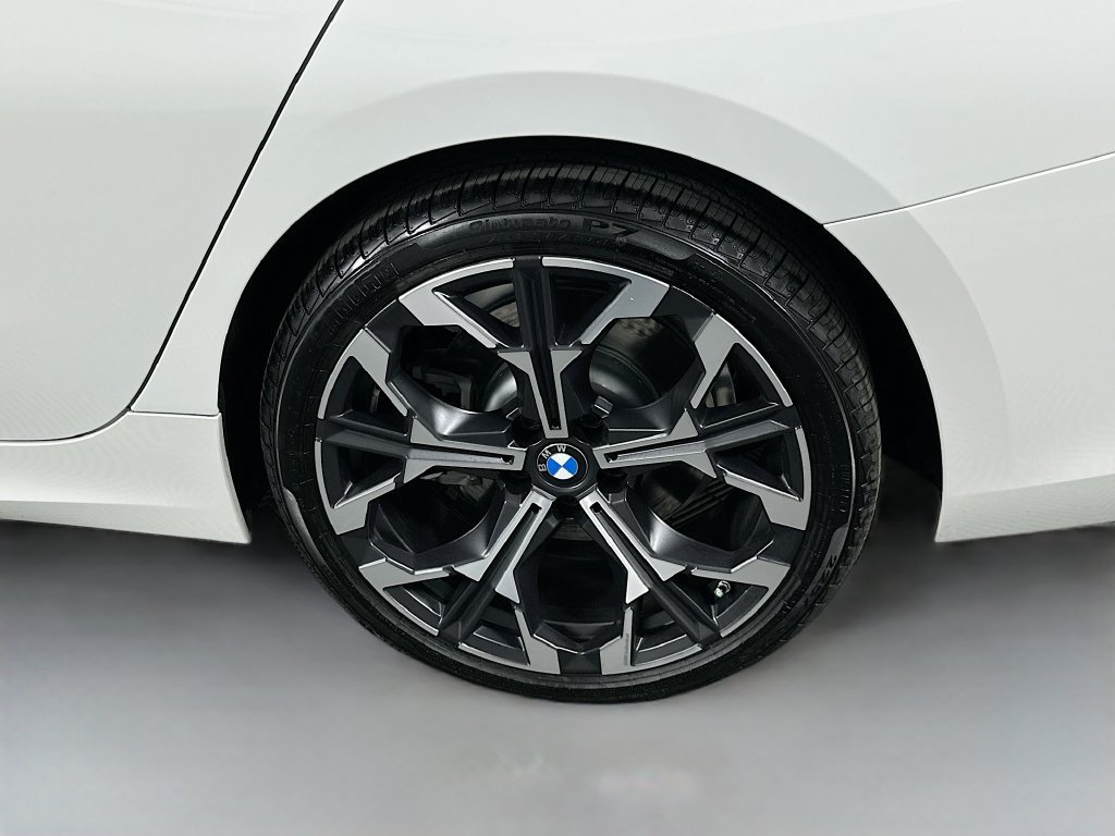 Used 2026 BMW 330i Sedan w/ Premium Package RWD image 23