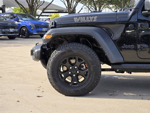 Used 2022 Jeep Wrangler Unlimited Sport image 14