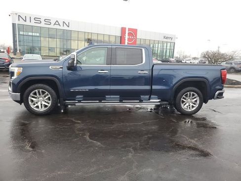 Used 2022 GMC Sierra 1500 SLT w/ SLT Premium Plus Package image 4