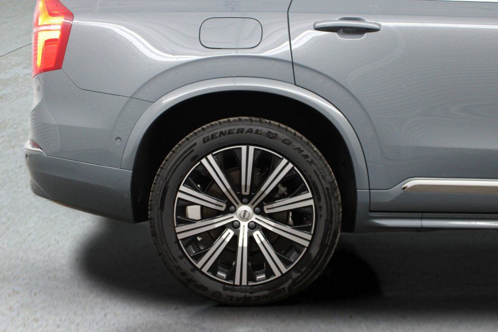 Certified 2023 Volvo XC90 B6 Plus AWD/4WD image 12