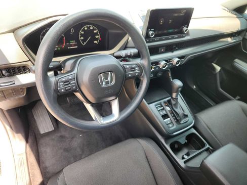Certified 2024 Honda CR-V LX image 2