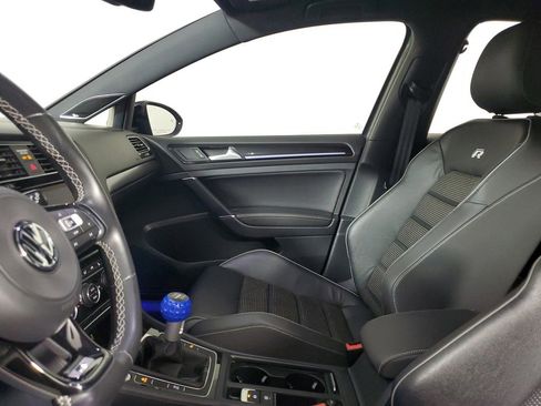 Used 2019 Volkswagen Golf R 4-Door image 20