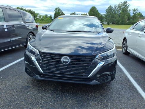 Used 2024 Nissan Sentra SV w/ All-Weather Package FWD image 5