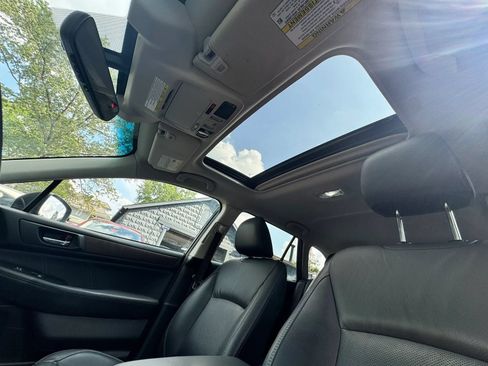 Used 2019 Subaru Outback 2.5i Limited AWD/4WD image 17