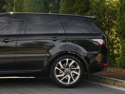 Used 2022 Land Rover Range Rover Sport HSE Silver Edition AWD/4WD image 11